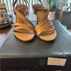 Bernardo Women's Beige Strappy Heels